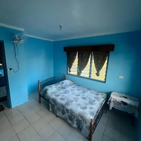 Save'S Homestay Nadi Room photo